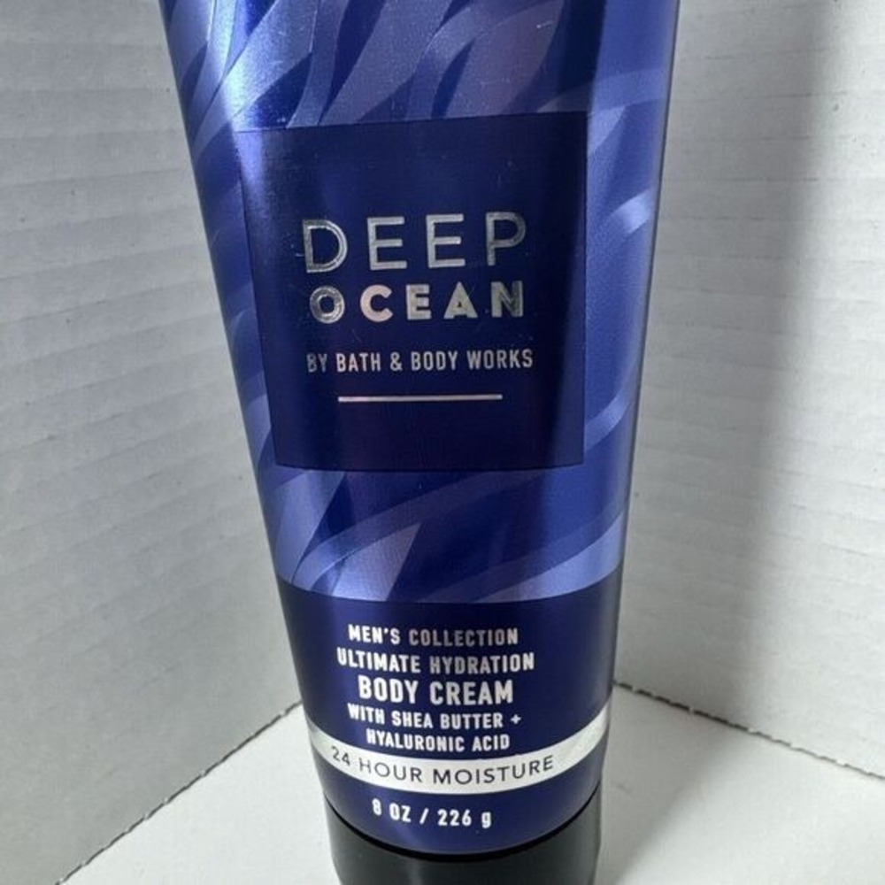 ALL NEW Men's DEEP OCEAN Ultimate Hydration Body Cream 8 oz Bath & Body Works